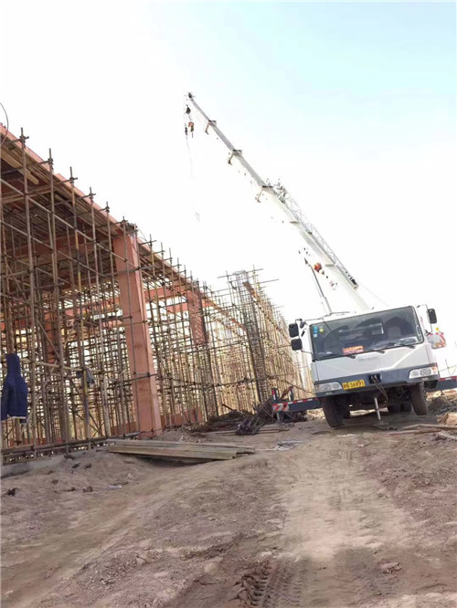 丰泽区25 吨、50 吨吊车怎么选？多大重量 / 半径适合对应车型？